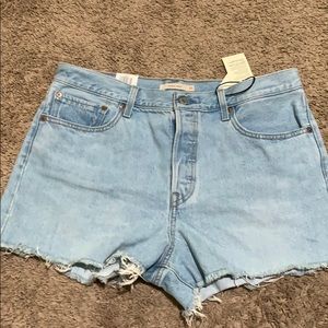 Levi’s wedgie short